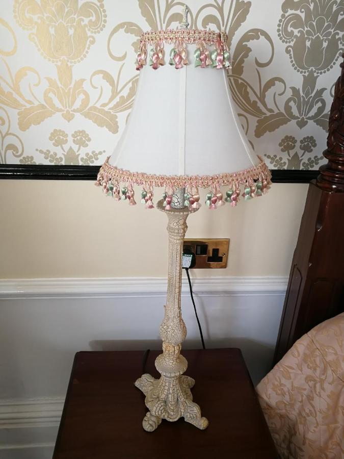 Regency 3* Hove